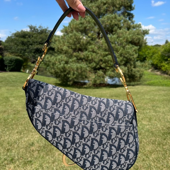 AUTHENTIC CHRISTIAN DIOR SADDLE BAG - Picture 3 of 14
